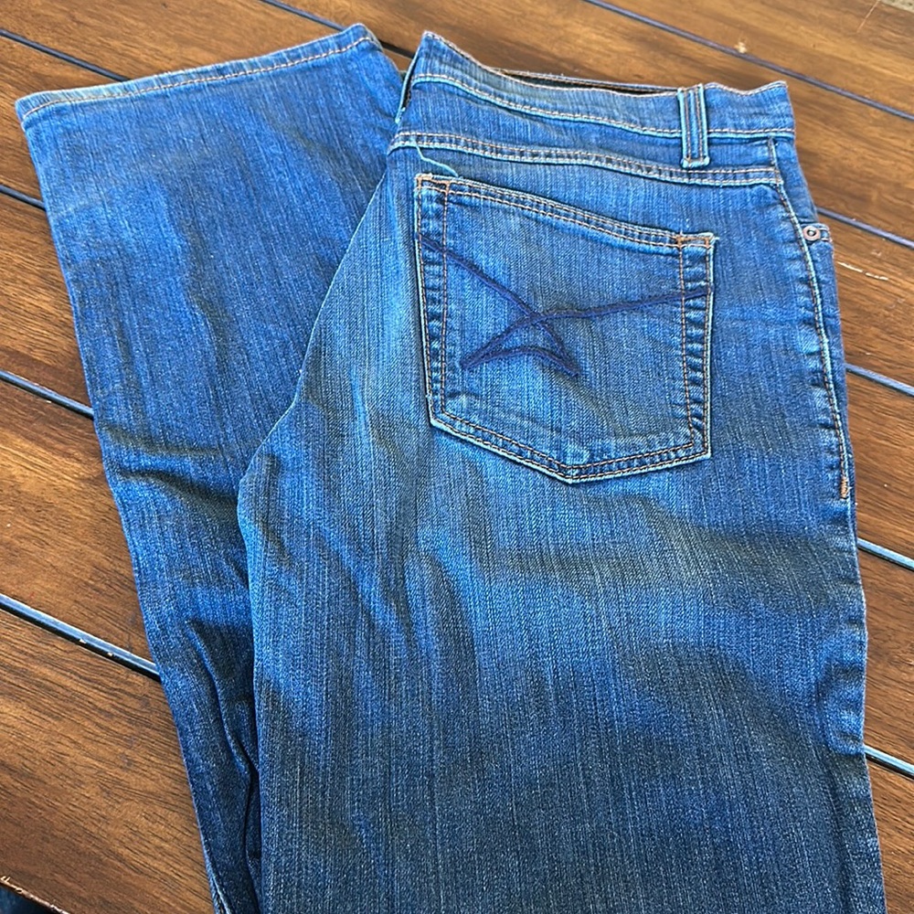 Cinch Jeans- Jenna- 30/9 L in great condition- no wear!